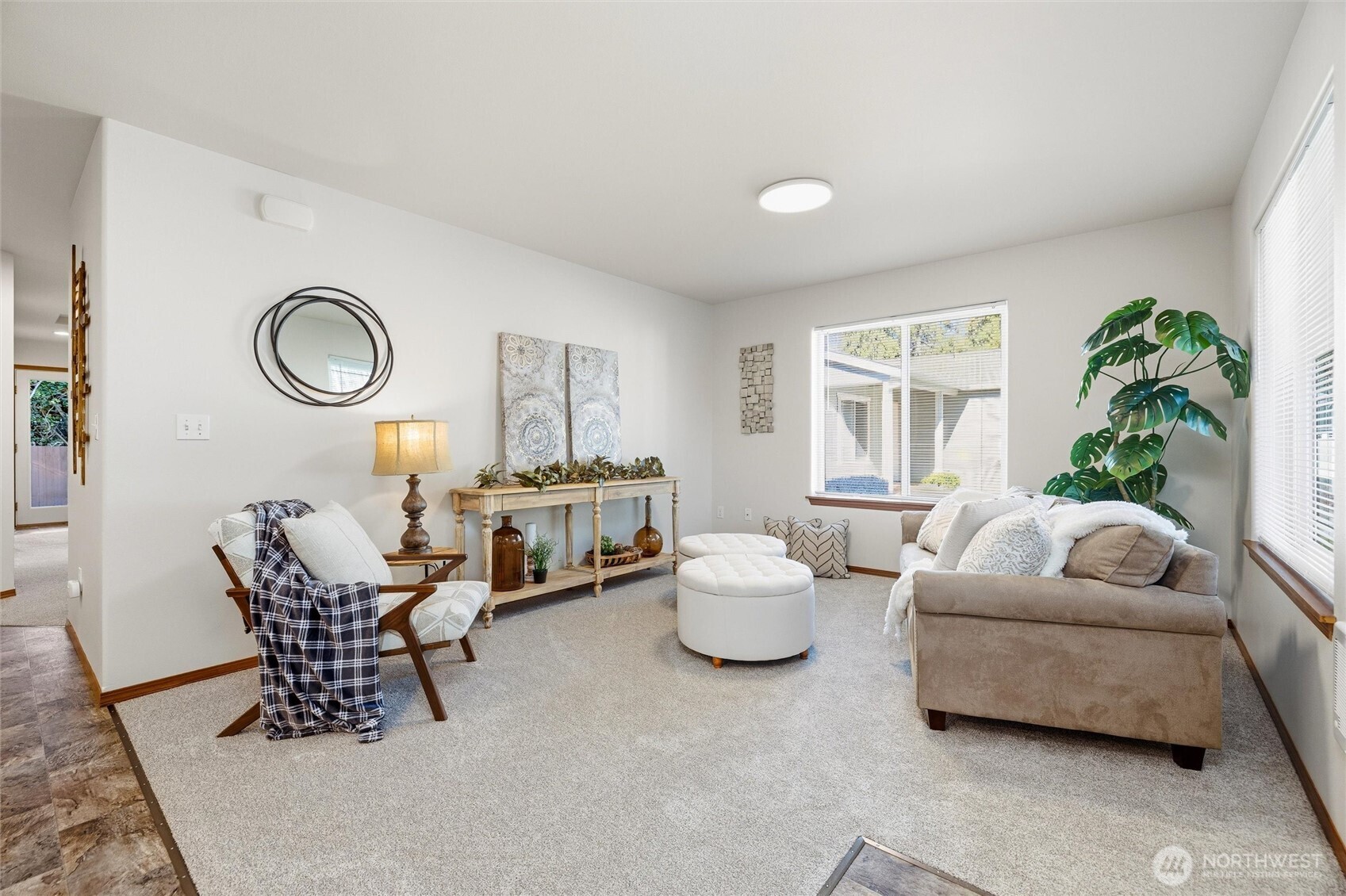 420 Oak Hill Lane , Burlington, WA 98233