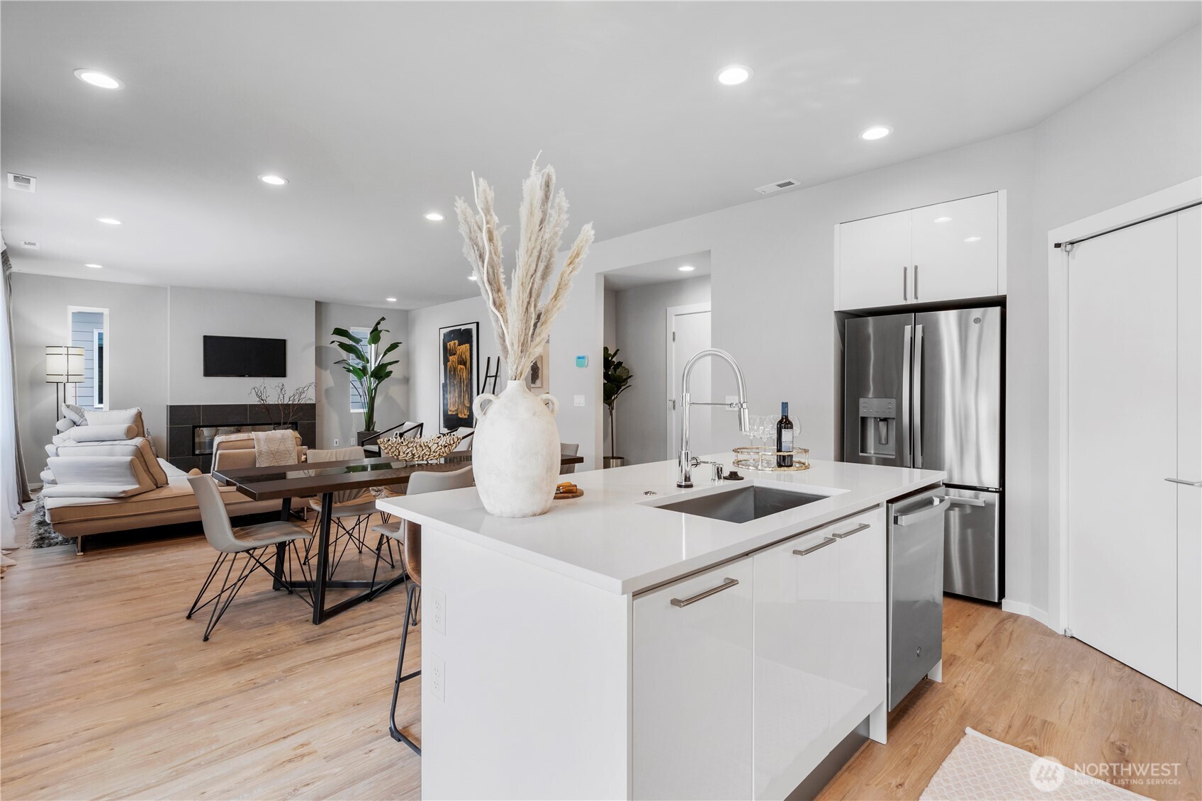 13830 Brookdale Lane E #95, Tacoma, WA 98445