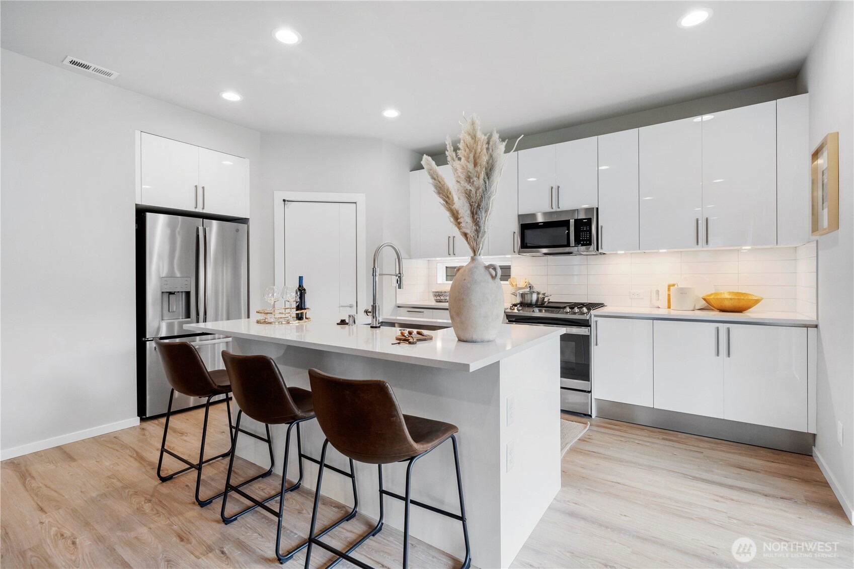 13830 Brookdale Lane E #95, Tacoma, WA 98445