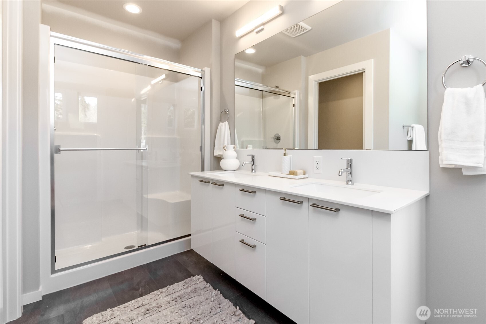 13815 Brookdale Lane E #107, Tacoma, WA 98445