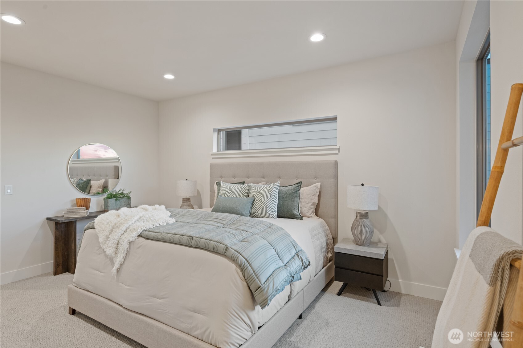 8717 126th Avenue NE, Kirkland, WA 98033