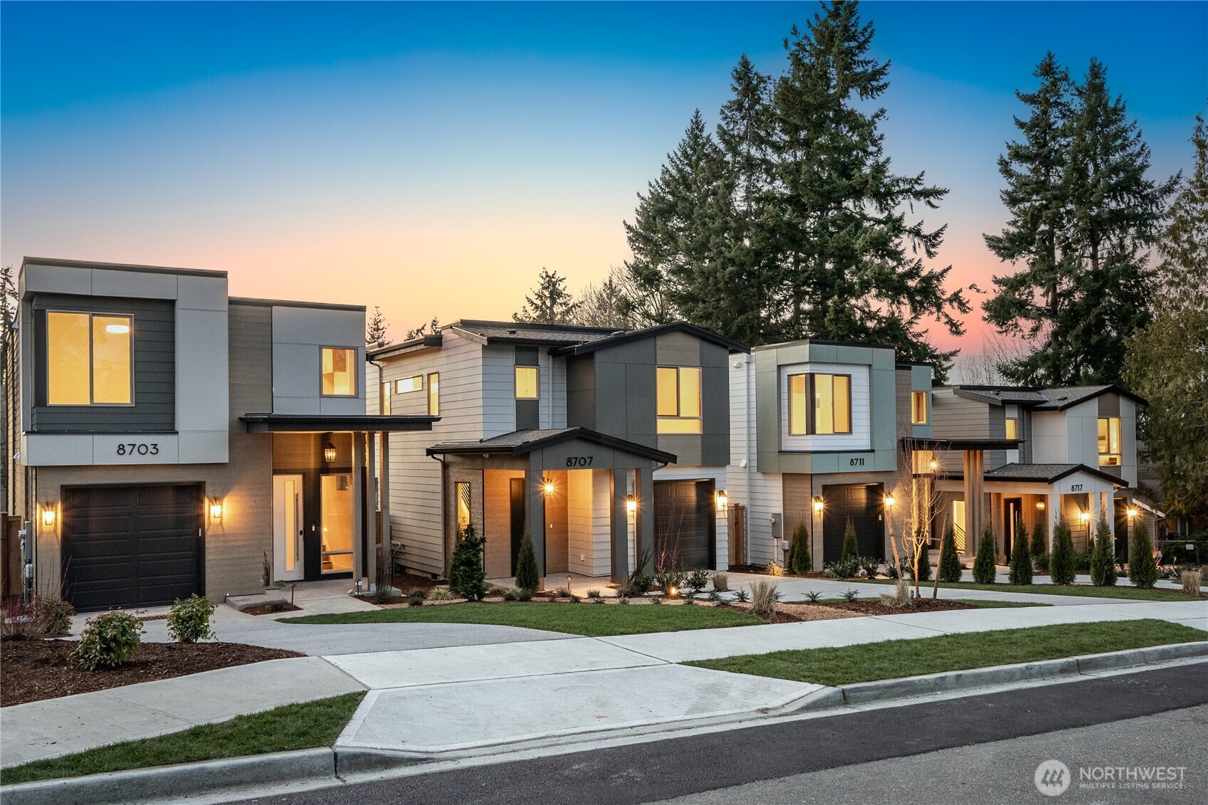 8717 126th Avenue NE, Kirkland, WA 98033