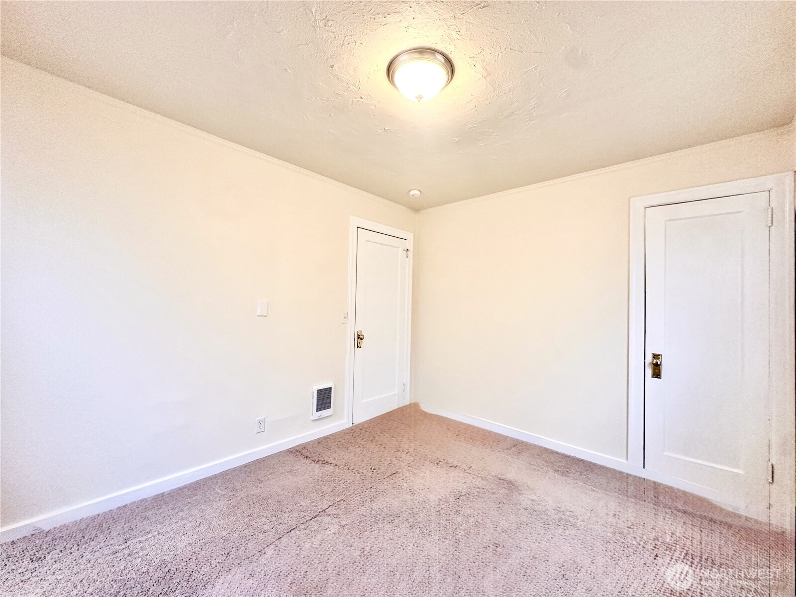 6014 Pacific Avenue , Tacoma, WA 98408-7416