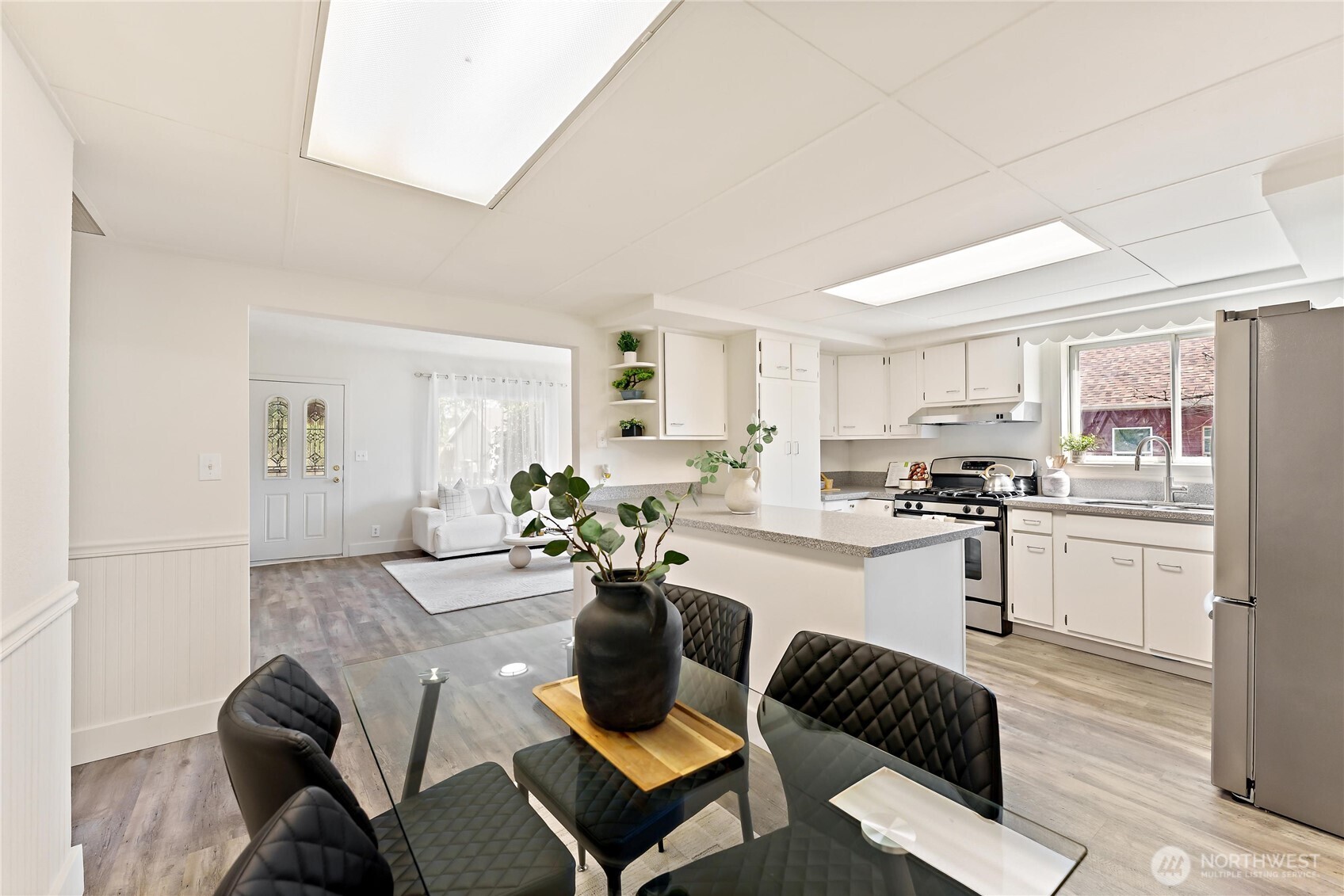 114 2nd Avenue N, Algona, WA 98001