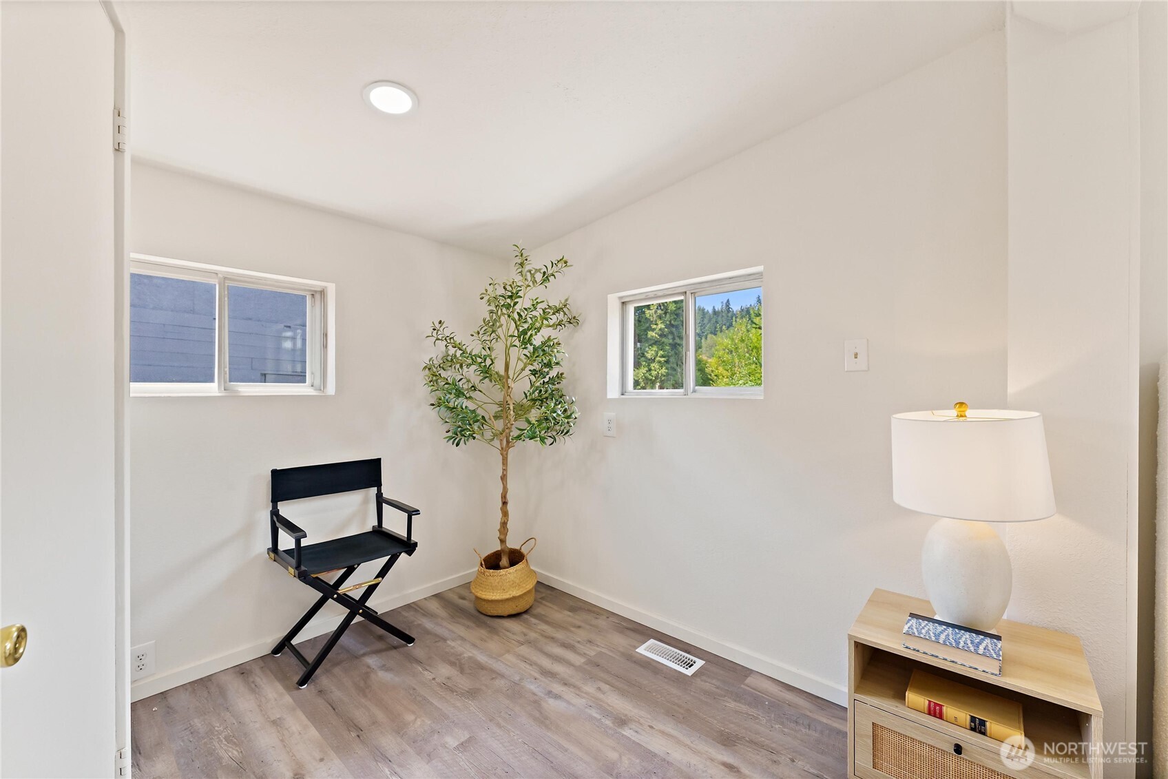 114 2nd Avenue N, Algona, WA 98001