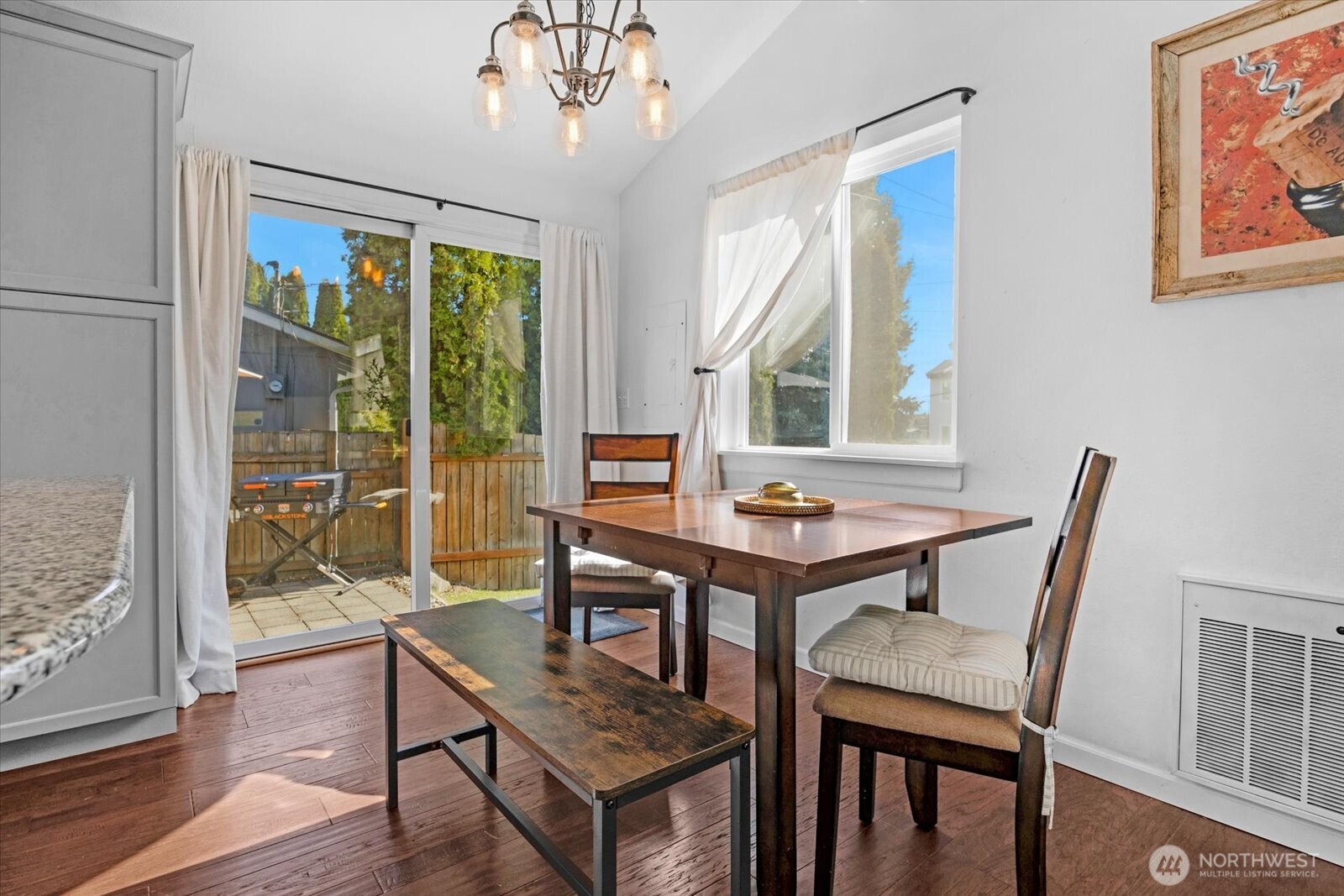 212 10th Street , Snohomish, WA 98290