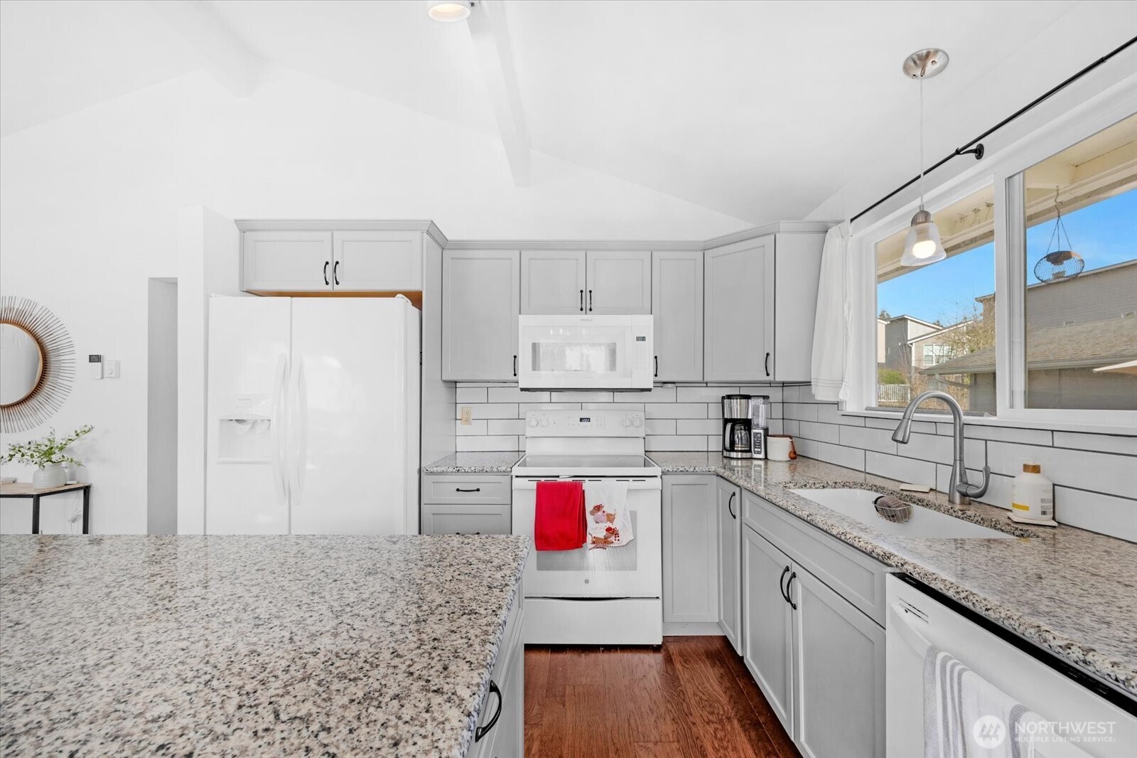 212 10th Street , Snohomish, WA 98290