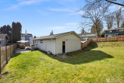 212 10th Street , Snohomish, WA 98290 - Photo 32