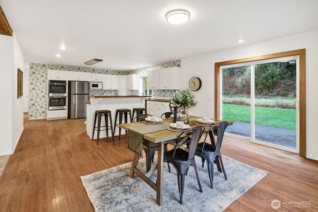 5242 Scarlett Way , Deming, WA 98244