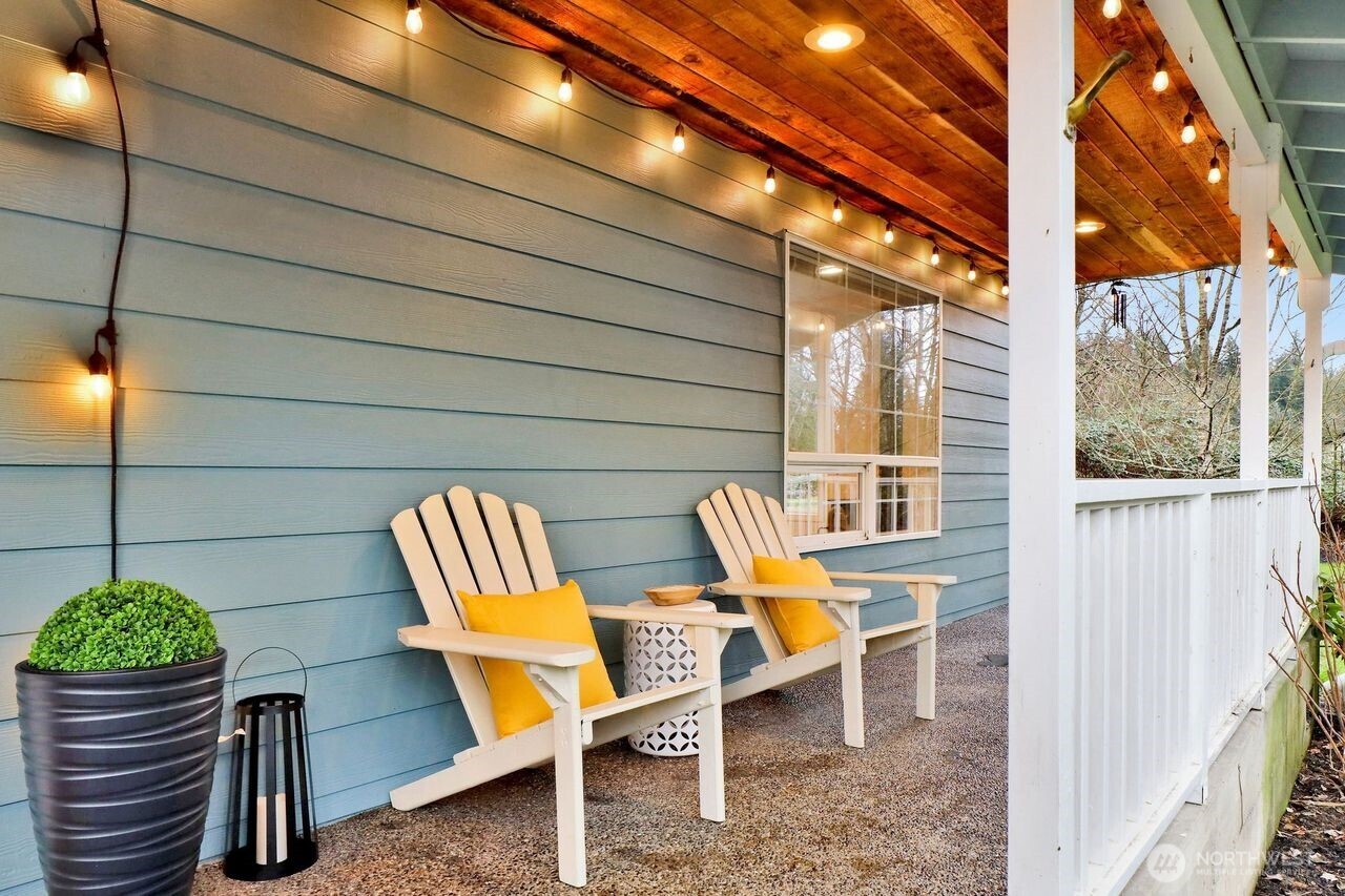 5242 Scarlett Way , Deming, WA 98244