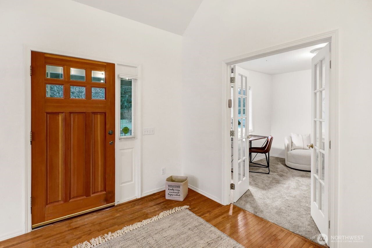 5242 Scarlett Way , Deming, WA 98244