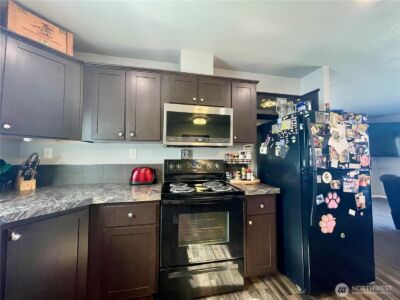 405 E Chelan Street , Coulee City, WA 99115 - Photo 12