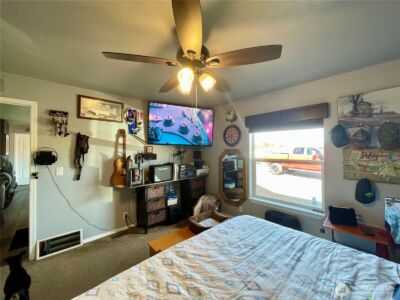 405 E Chelan Street , Coulee City, WA 99115 - Photo 16