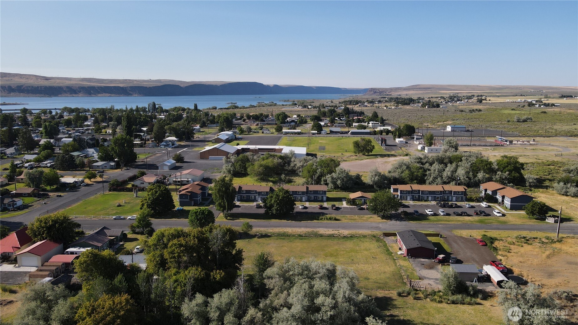 405 E Chelan Street , Coulee City, WA 99115