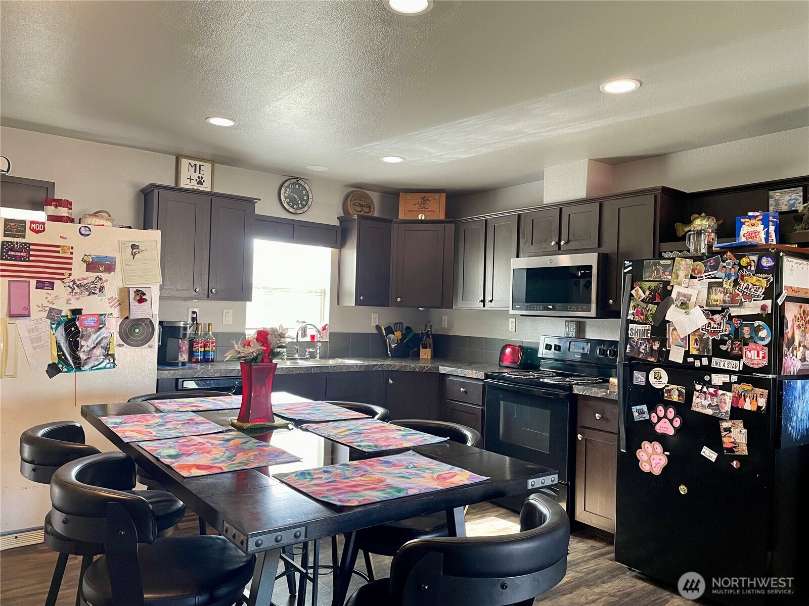 405 E Chelan Street , Coulee City, WA 99115