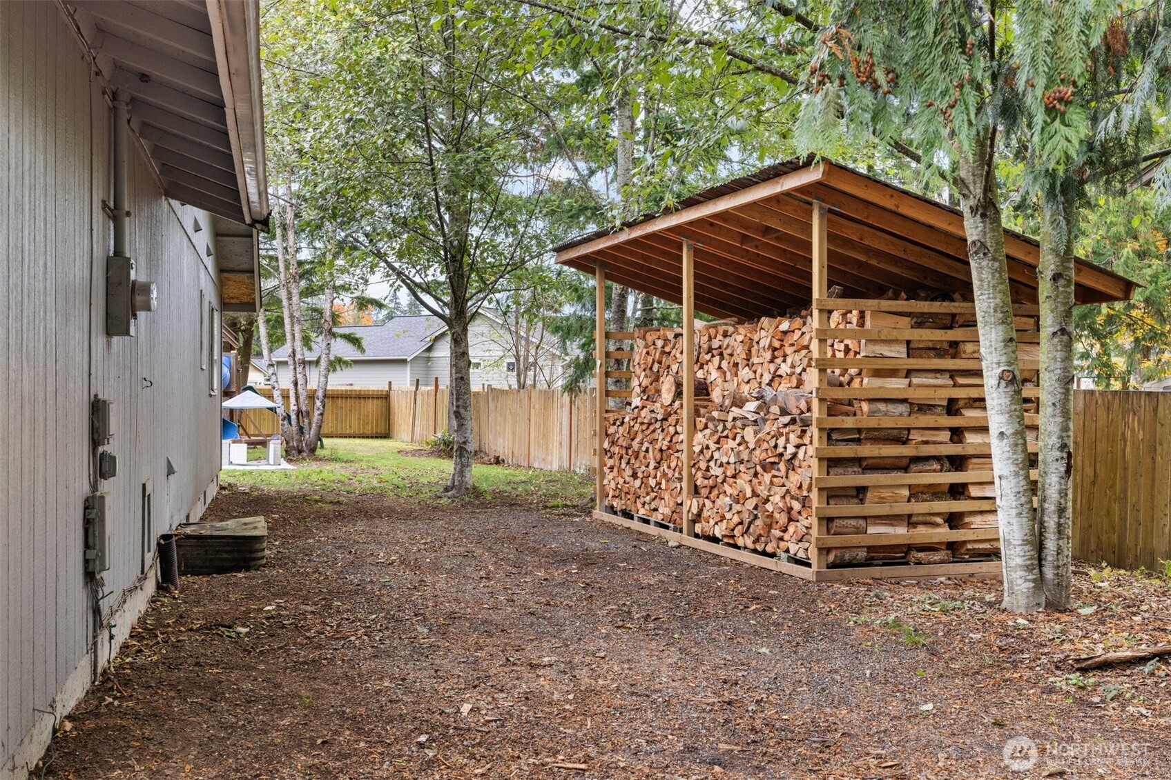 2991 Green Valley Drive , Maple Falls, WA 98266