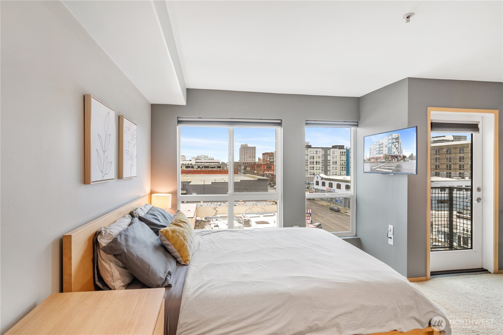 2824 Grand Avenue #603, Everett, WA 98201