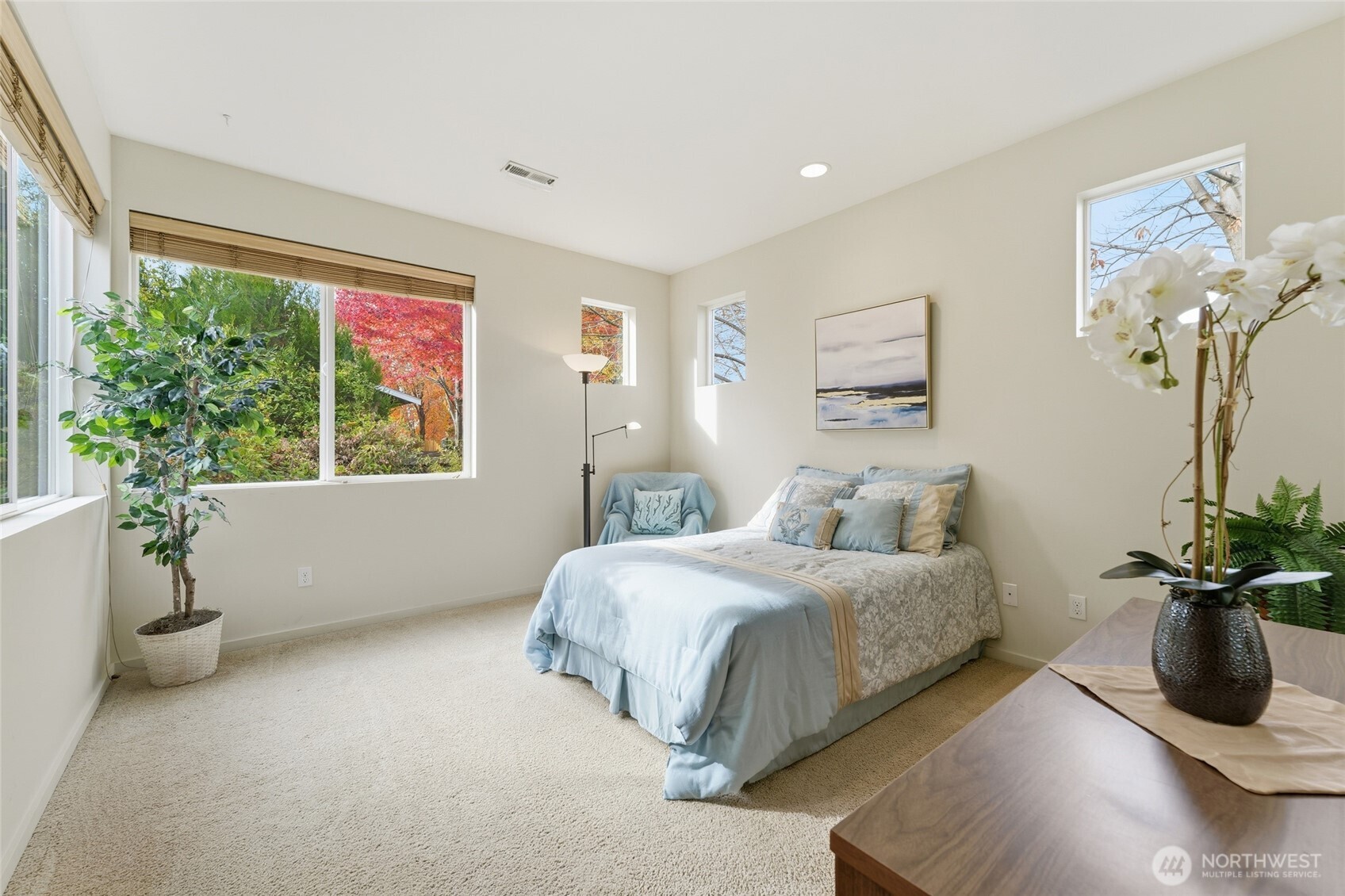 706 Nuthatch Drive , College Place, WA 99324