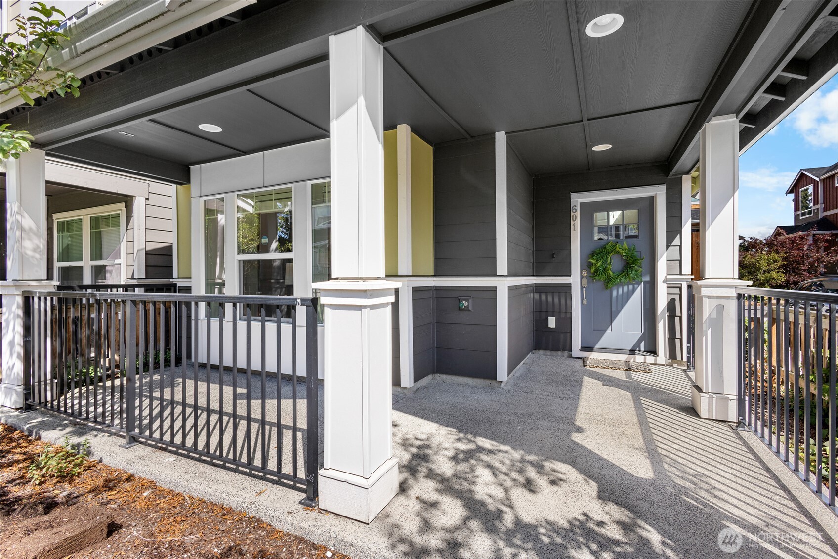3280 SW Graham Street #601, Seattle, WA 98126