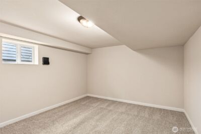 7755 29th Avenue NW, Seattle, WA 98117 - Photo 24