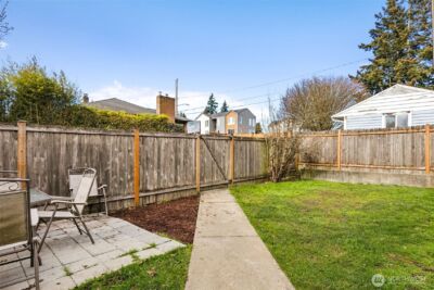 7755 29th Avenue NW, Seattle, WA 98117 - Photo 26