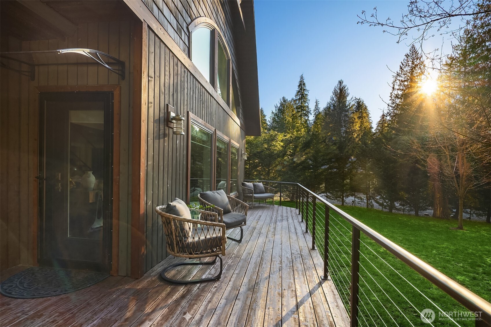 7315 Moon Valley Rd SE, North Bend, WA 98045