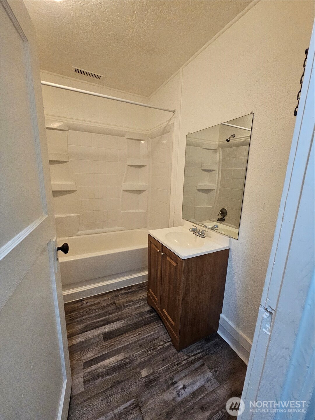 700 S 6th Street , Kelso, WA 98626