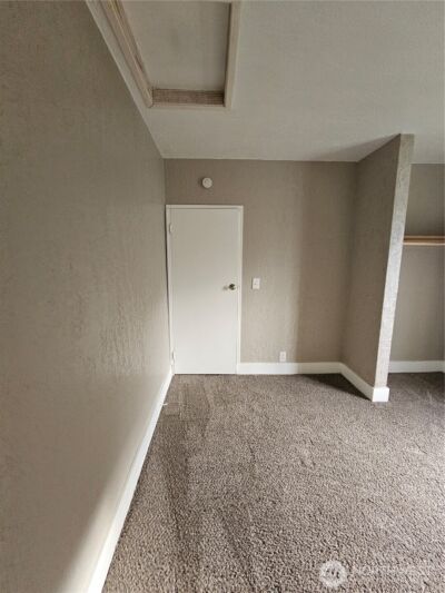 700 S 6th Street , Kelso, WA 98626 - Photo 9