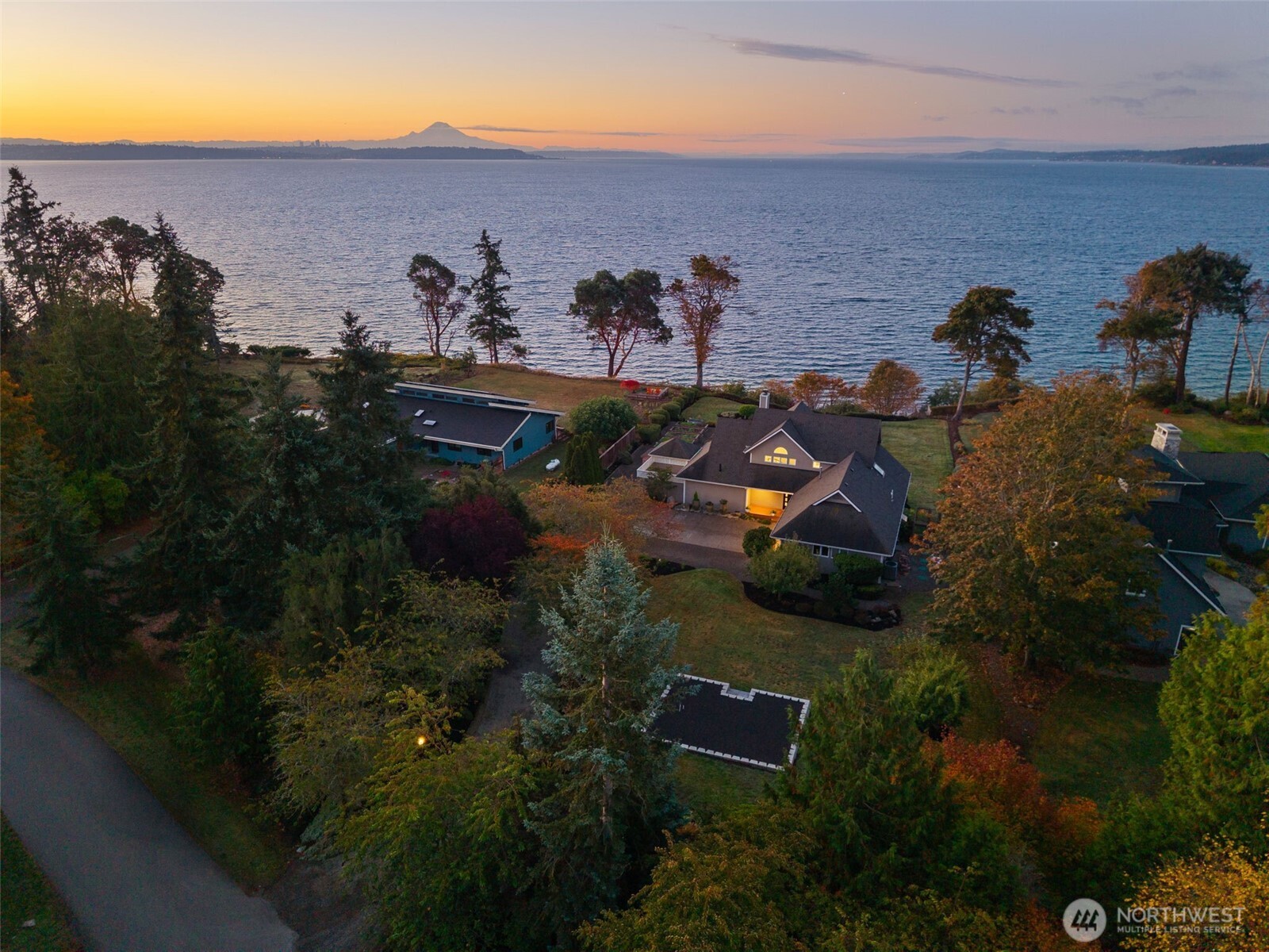 12388 NE Marine View Drive , Kingston, WA 98346