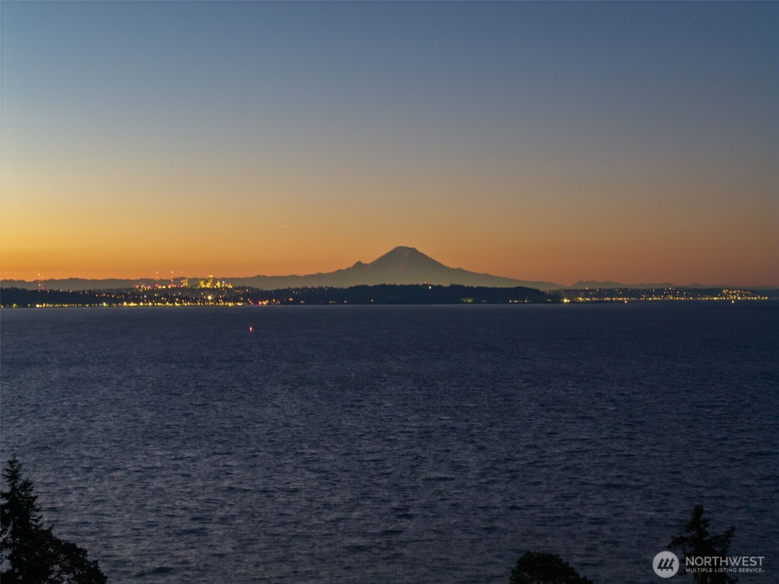 12388 NE Marine View Drive , Kingston, WA 98346