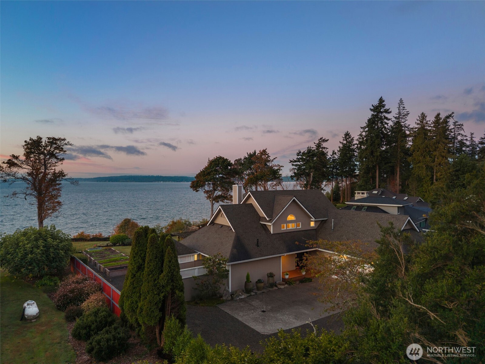 12388 NE Marine View Drive , Kingston, WA 98346