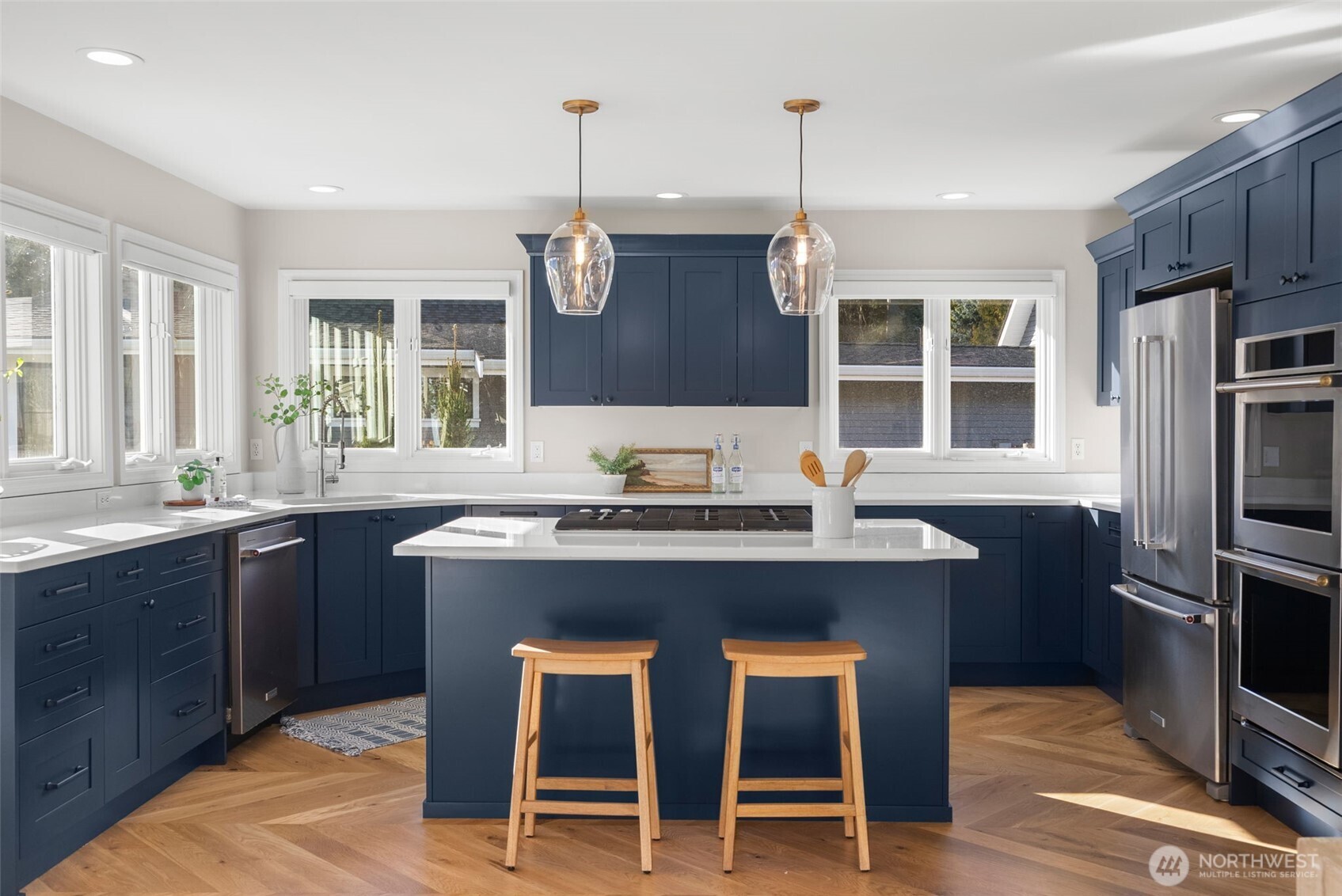 12388 NE Marine View Drive , Kingston, WA 98346