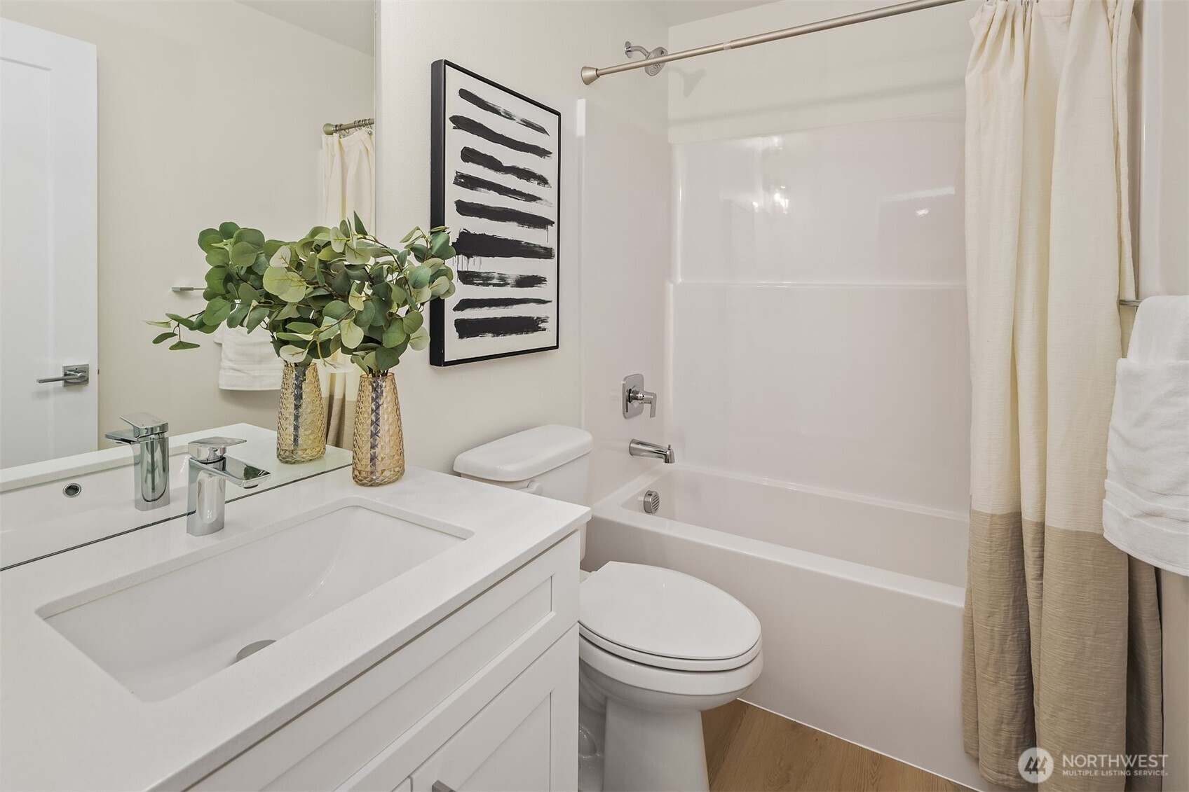 1520 Hollow Dale Place #E, Everett, WA 98204