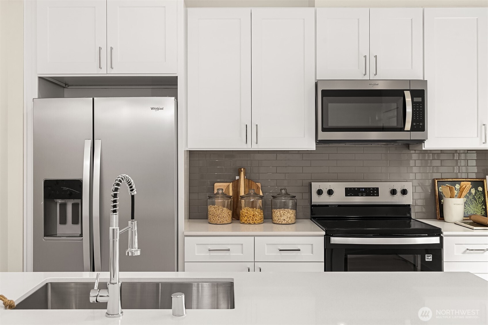 1520 Hollow Dale Place #E, Everett, WA 98204