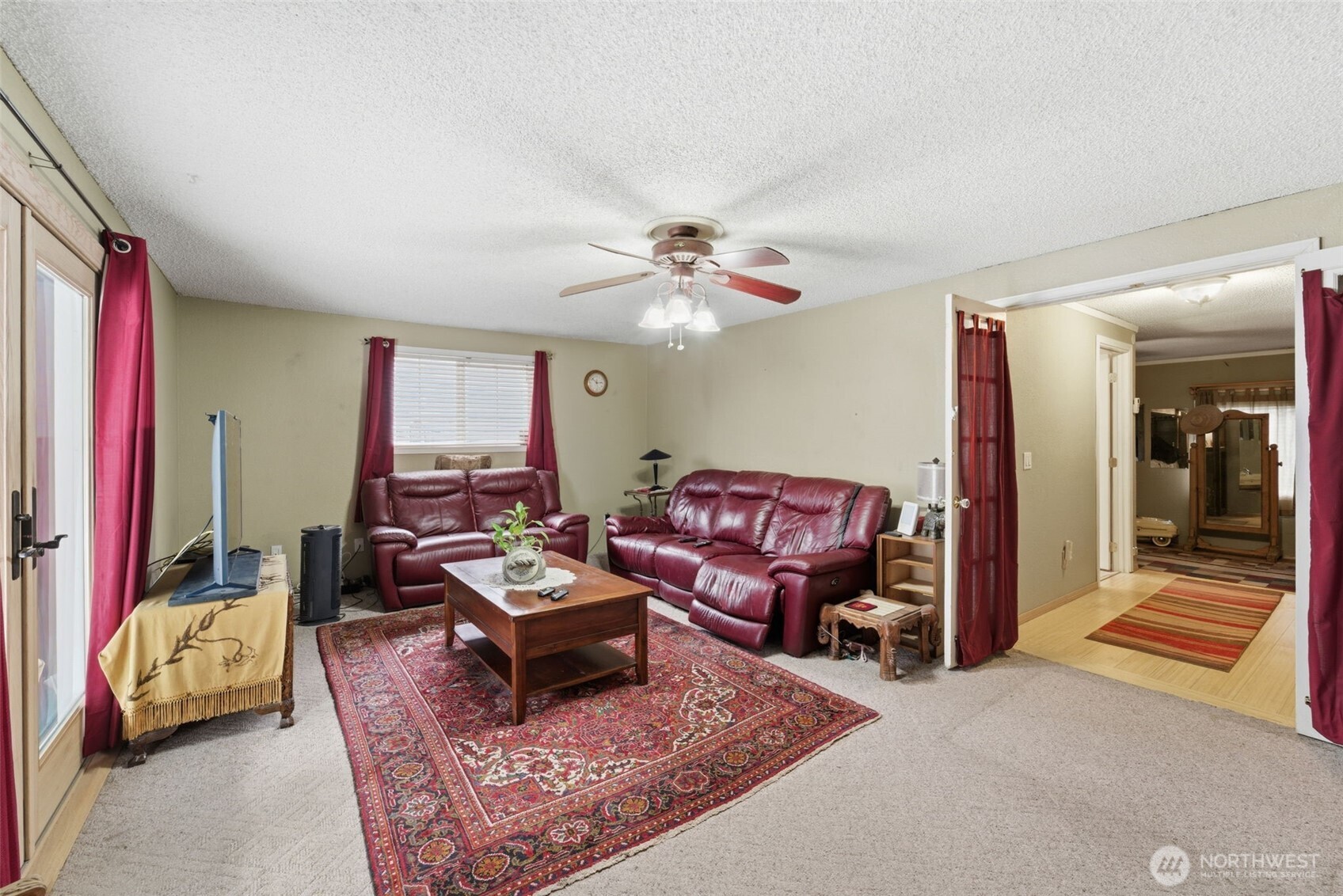 1711 W 15th Avenue , Kennewick, WA 99337