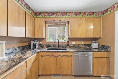 1711 W 15th Avenue , Kennewick, WA 99337 - Photo 8