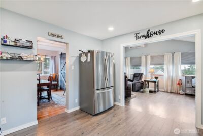 2337 W Castleman Drive , Longview, WA 98632 - Photo 11