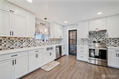 2337 W Castleman Drive , Longview, WA 98632 - Photo 12