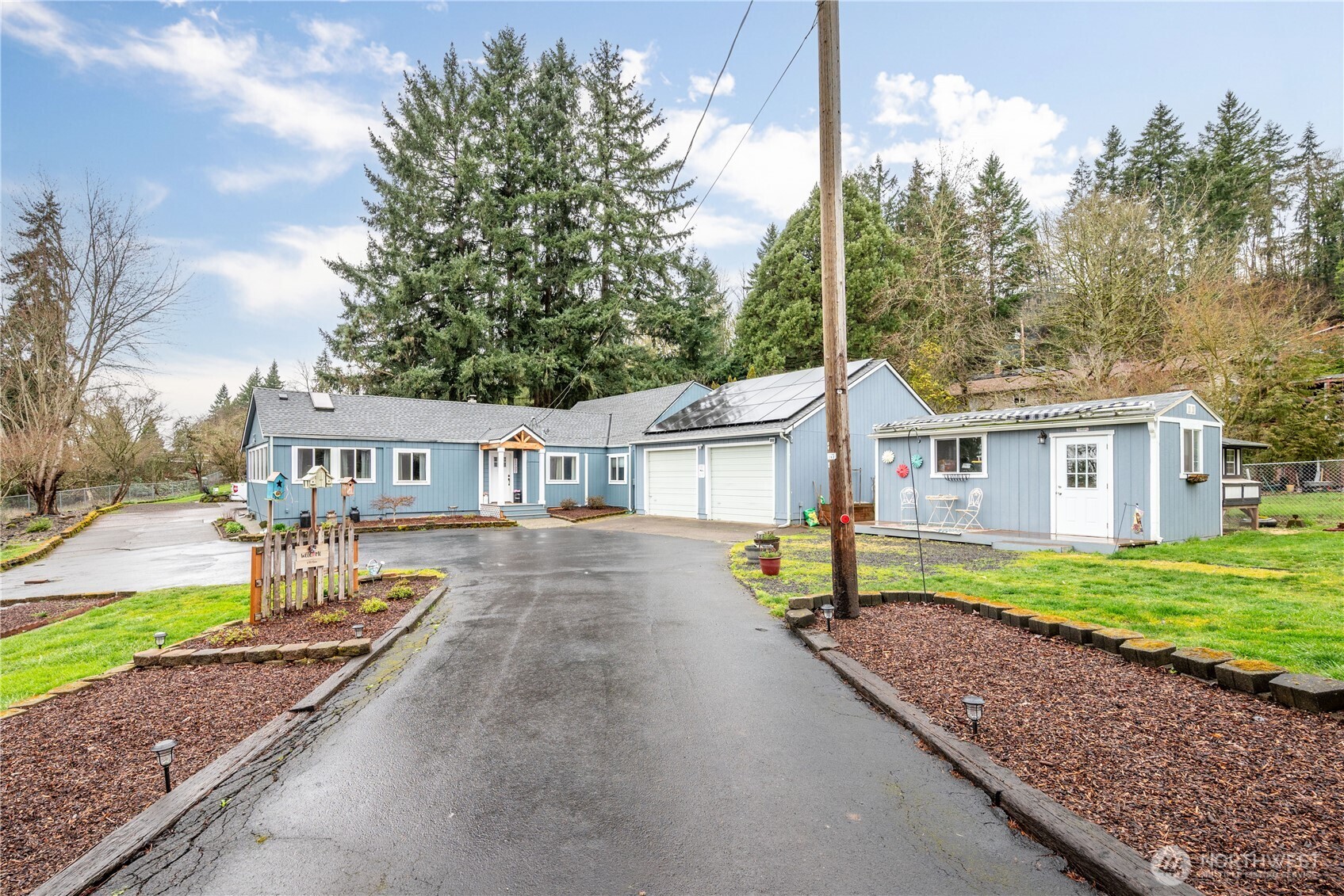 2337 W Castleman Drive , Longview, WA 98632