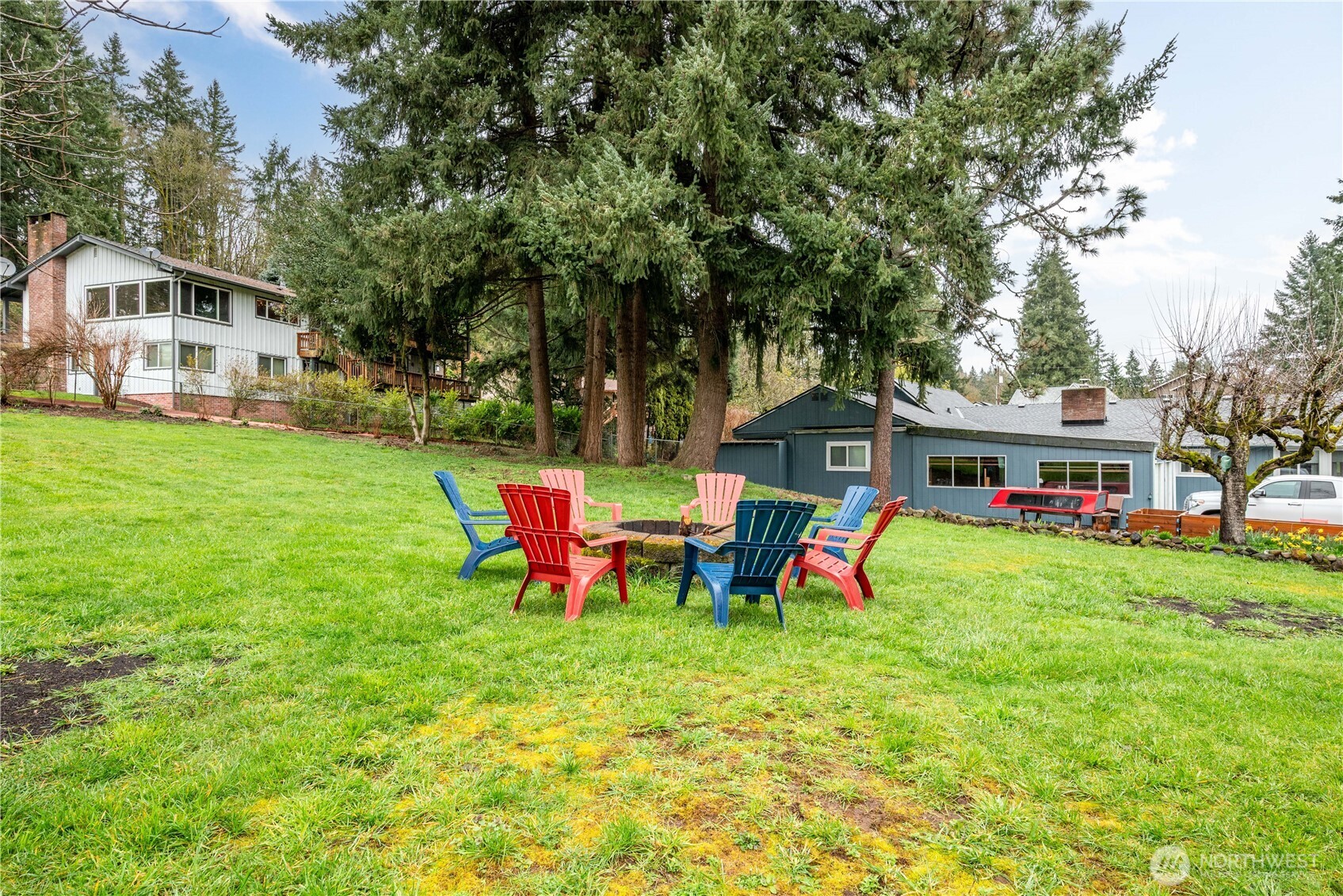 2337 W Castleman Drive , Longview, WA 98632