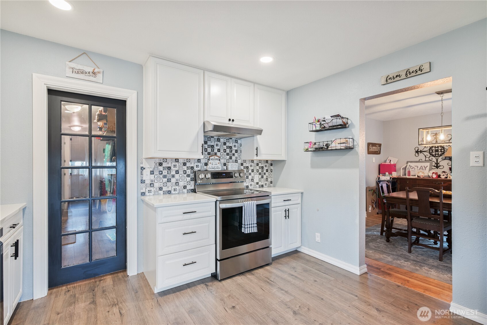 2337 W Castleman Drive , Longview, WA 98632