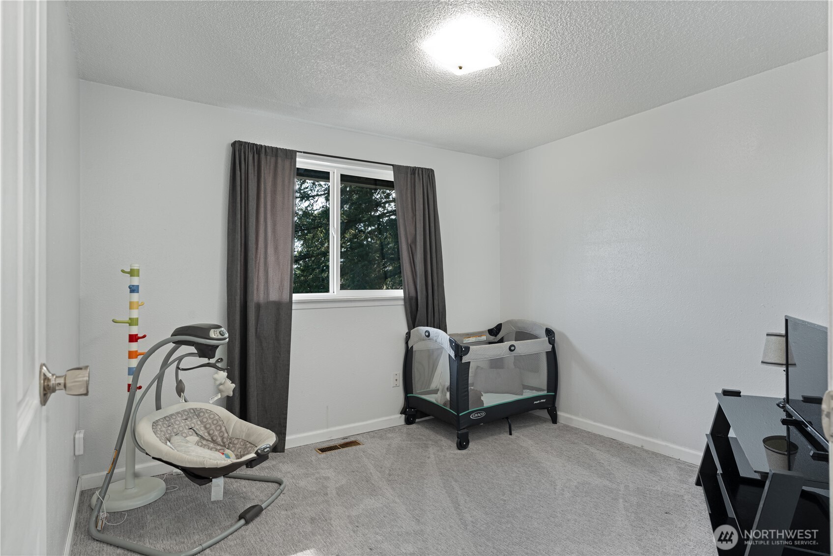 4661 SE Basswood Lane , Port Orchard, WA 98366