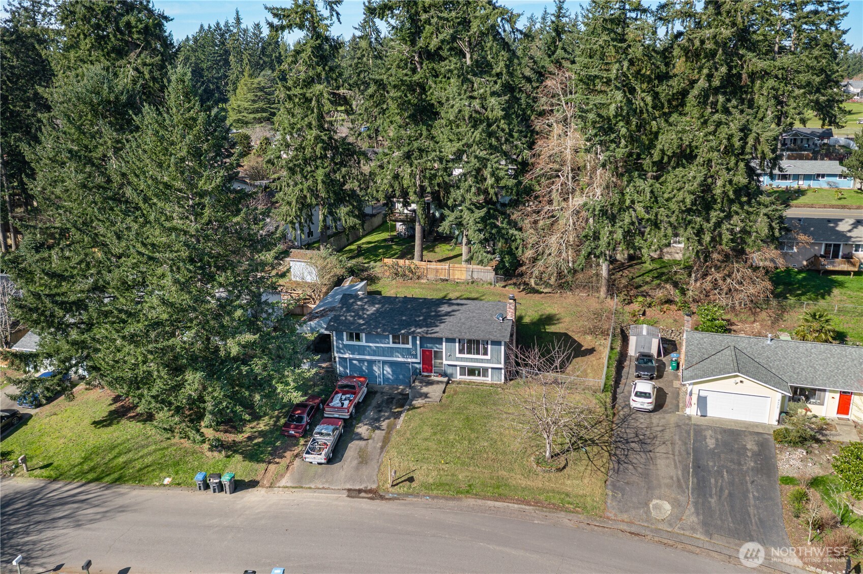 4661 SE Basswood Lane , Port Orchard, WA 98366