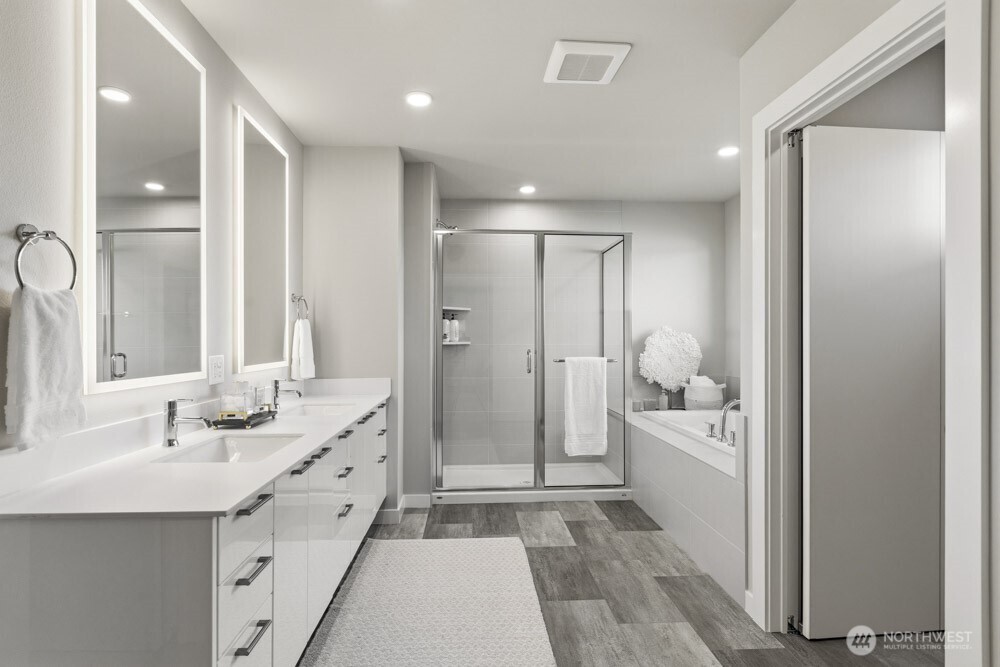 13883 16th Avenue E #93, Tacoma, WA 98445