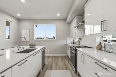 13883 16th Avenue E #93, Tacoma, WA 98445 - Photo 32