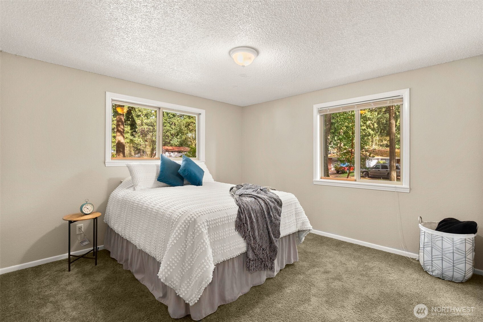 4605 Timberline Drive SE, Lacey, WA 98503