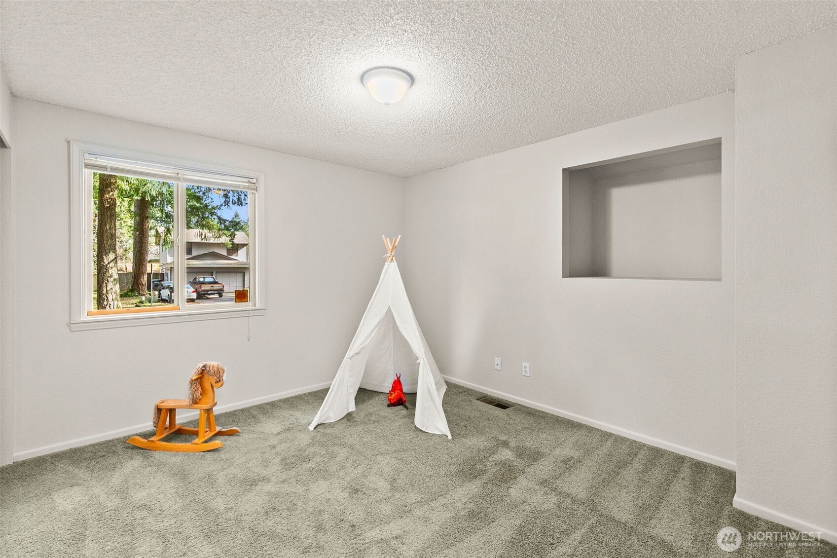 4605 Timberline Drive SE, Lacey, WA 98503