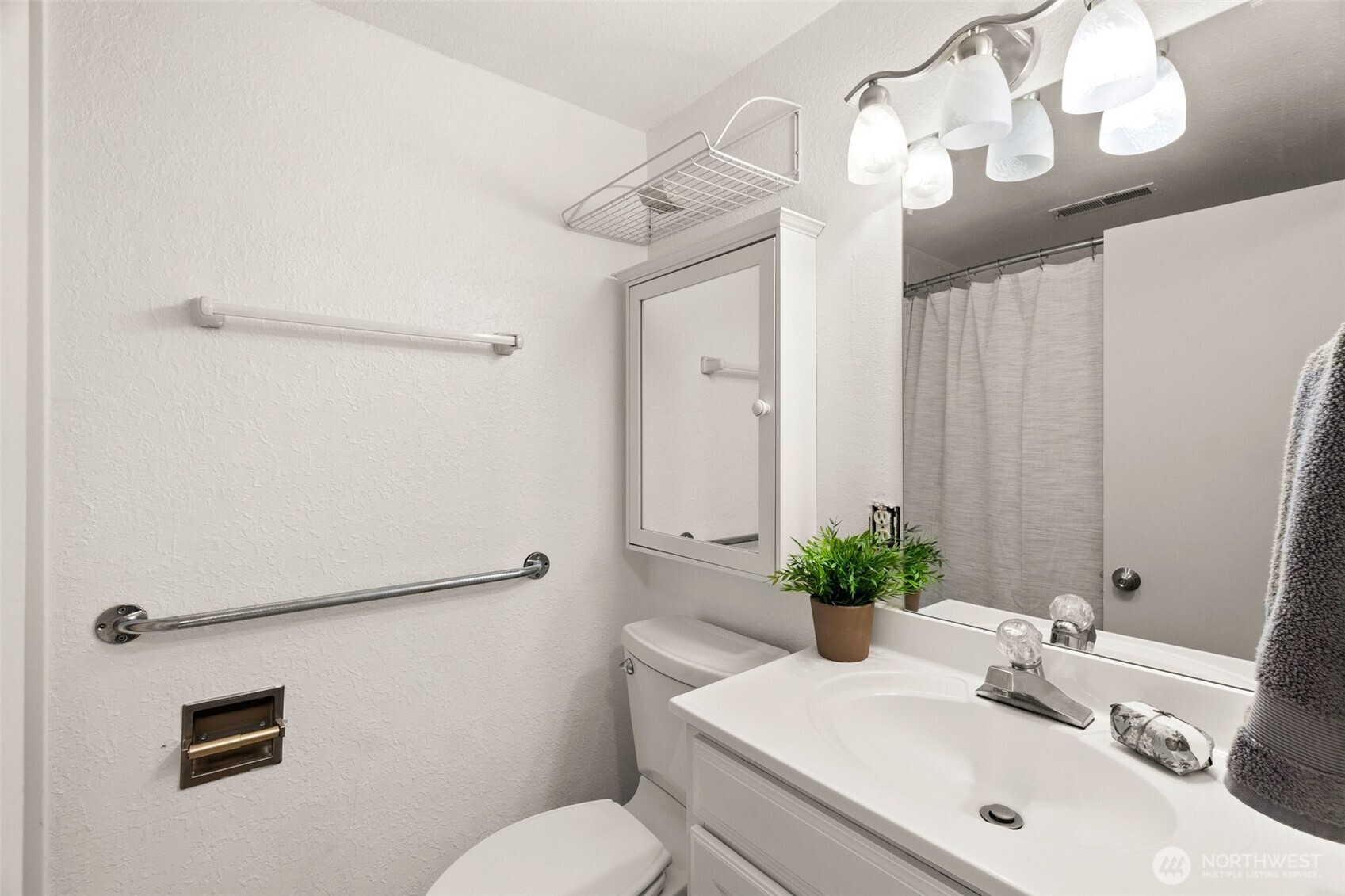 4605 Timberline Drive SE, Lacey, WA 98503