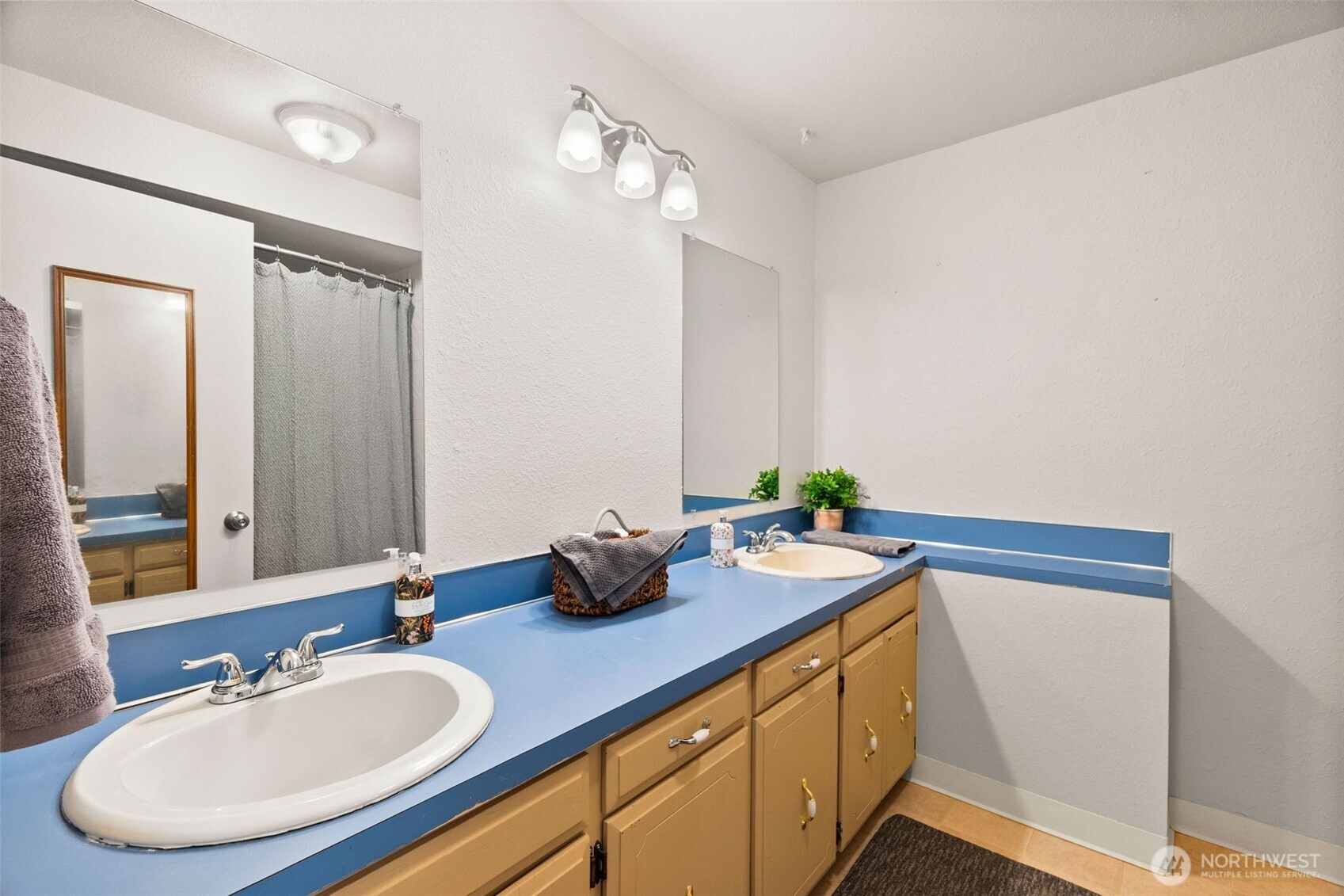 4605 Timberline Drive SE, Lacey, WA 98503