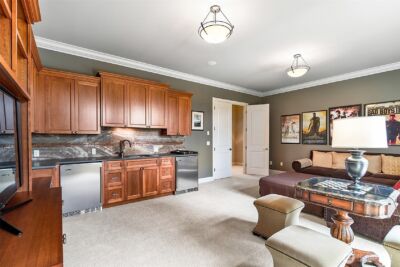 9820 NE 16th Street , Bellevue, WA 98004 - Photo 18